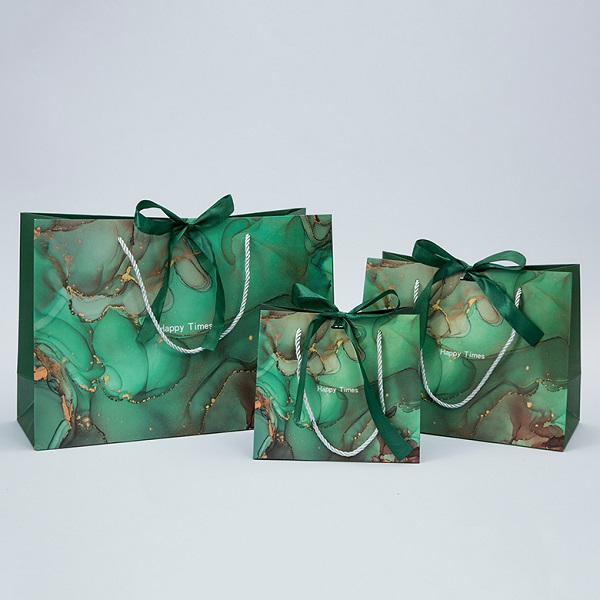 인쇄된 종이 봉투